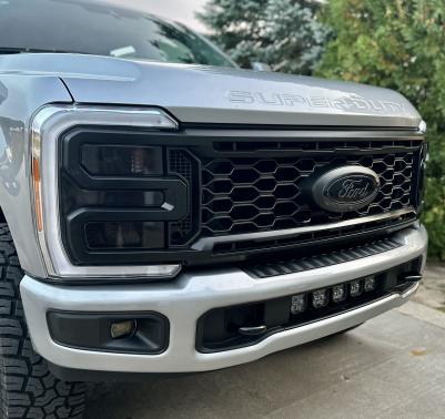 8LUG 2020+ Super Duty 5 LED Bumper Mount Kit